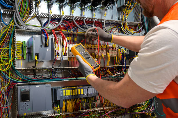 Best Circuit Breaker Repair  in Clinton, AR