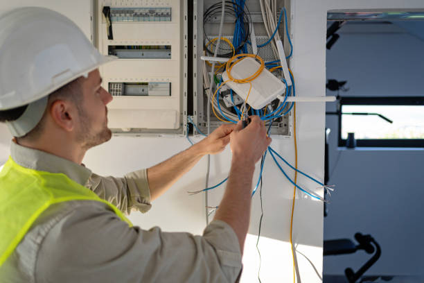 Best Industrial Electrical Services  in Clinton, AR